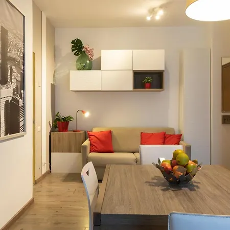 Seventh Heaven - Arco Della Pace Apartment Milan
